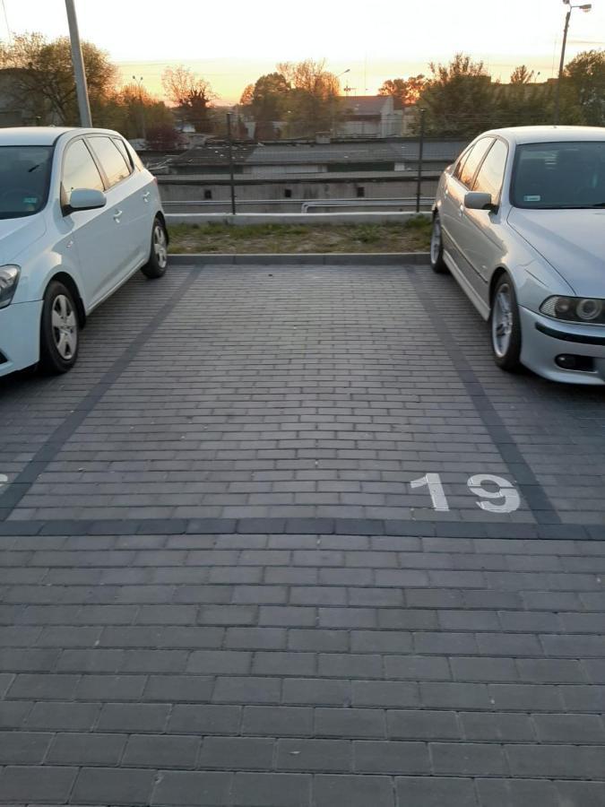 Ferienwohnung Bm Apartament - Z Miejscem Parkingowym Lublin Exterior foto